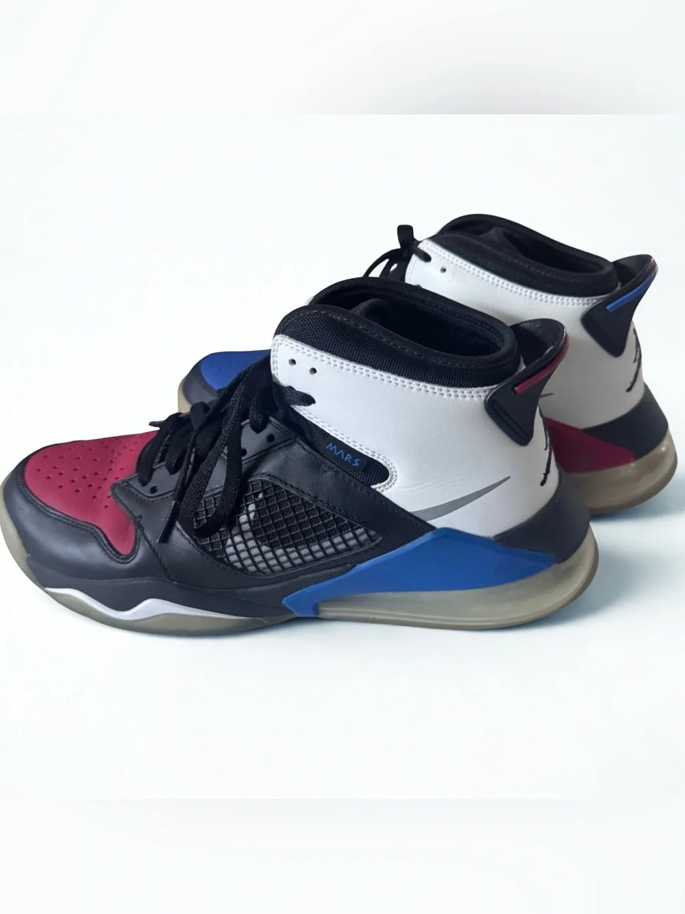Jordan Mars 270 